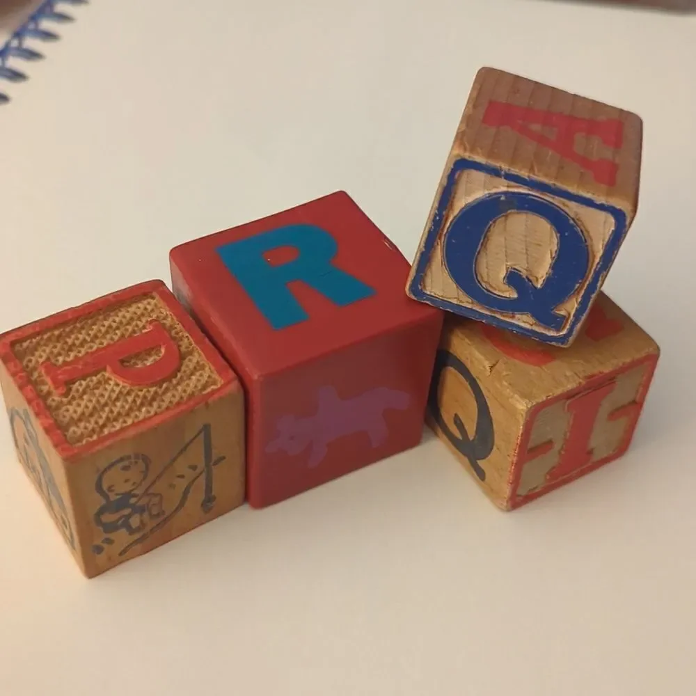 ‎Vintage lot of wooden blocks